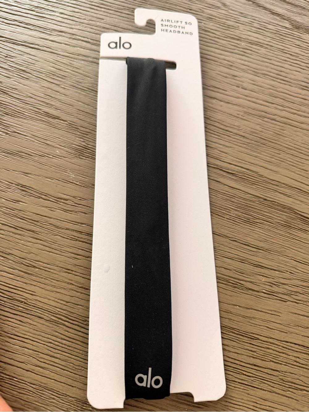 ALO Yoga Black Airlift Smooth Headband